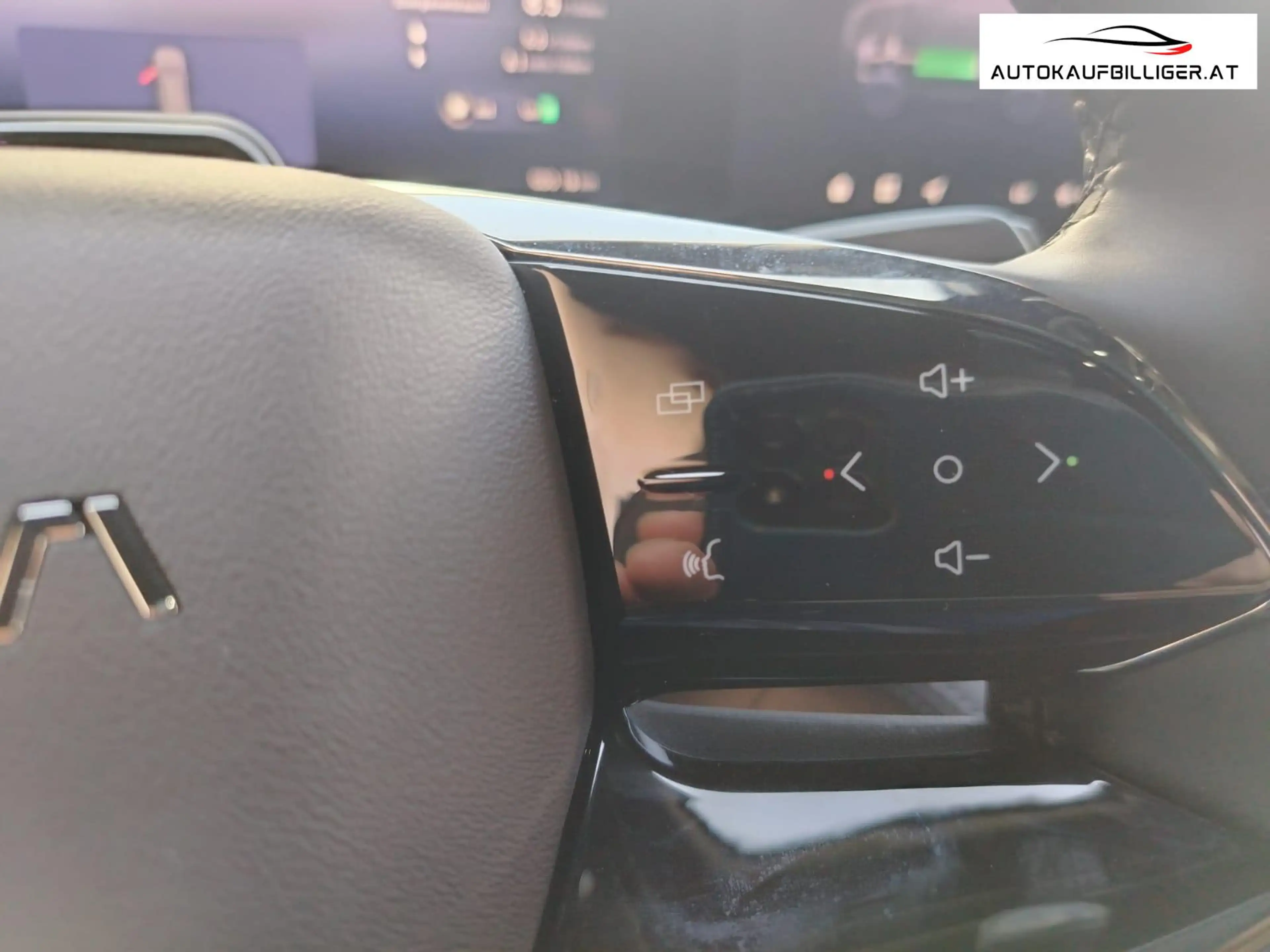 Omoda 9 1.5 PHEV Premium Line — photo 8