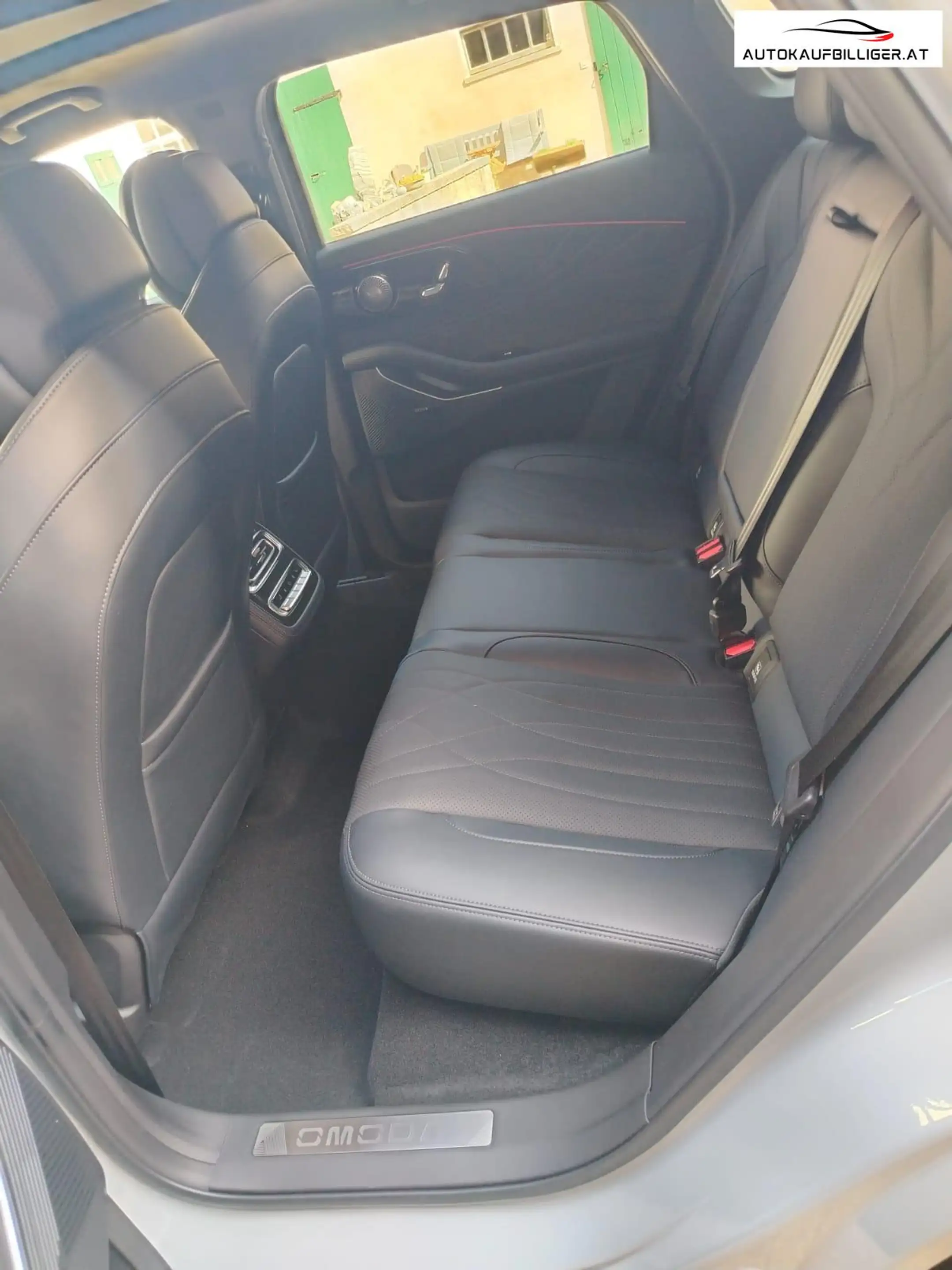 Omoda 9 1.5 PHEV Premium Line — photo 14
