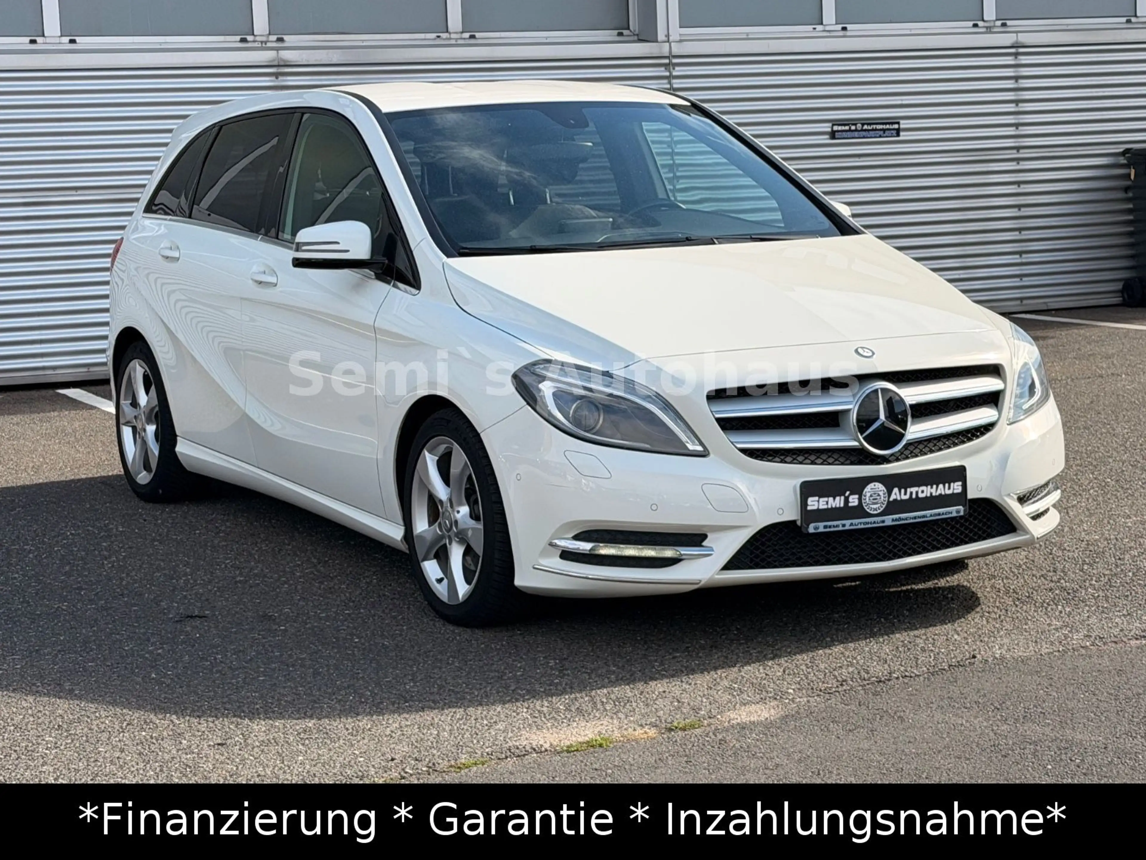 Mercedes-Benz B 180 Sport Edition*Automatik*Xenon*AHK* — photo 3