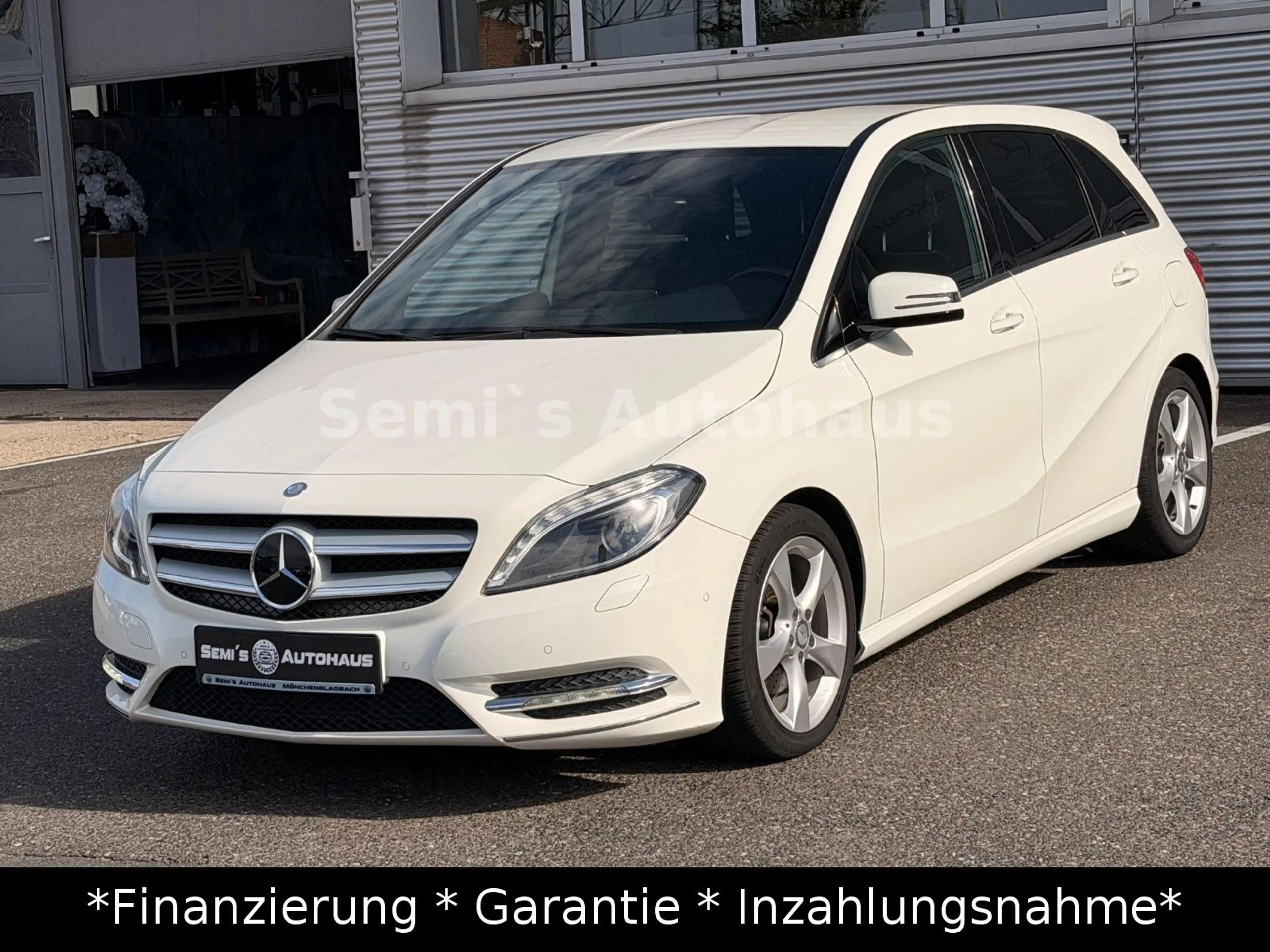 Mercedes-Benz B 180 Sport Edition*Automatik*Xenon*AHK*