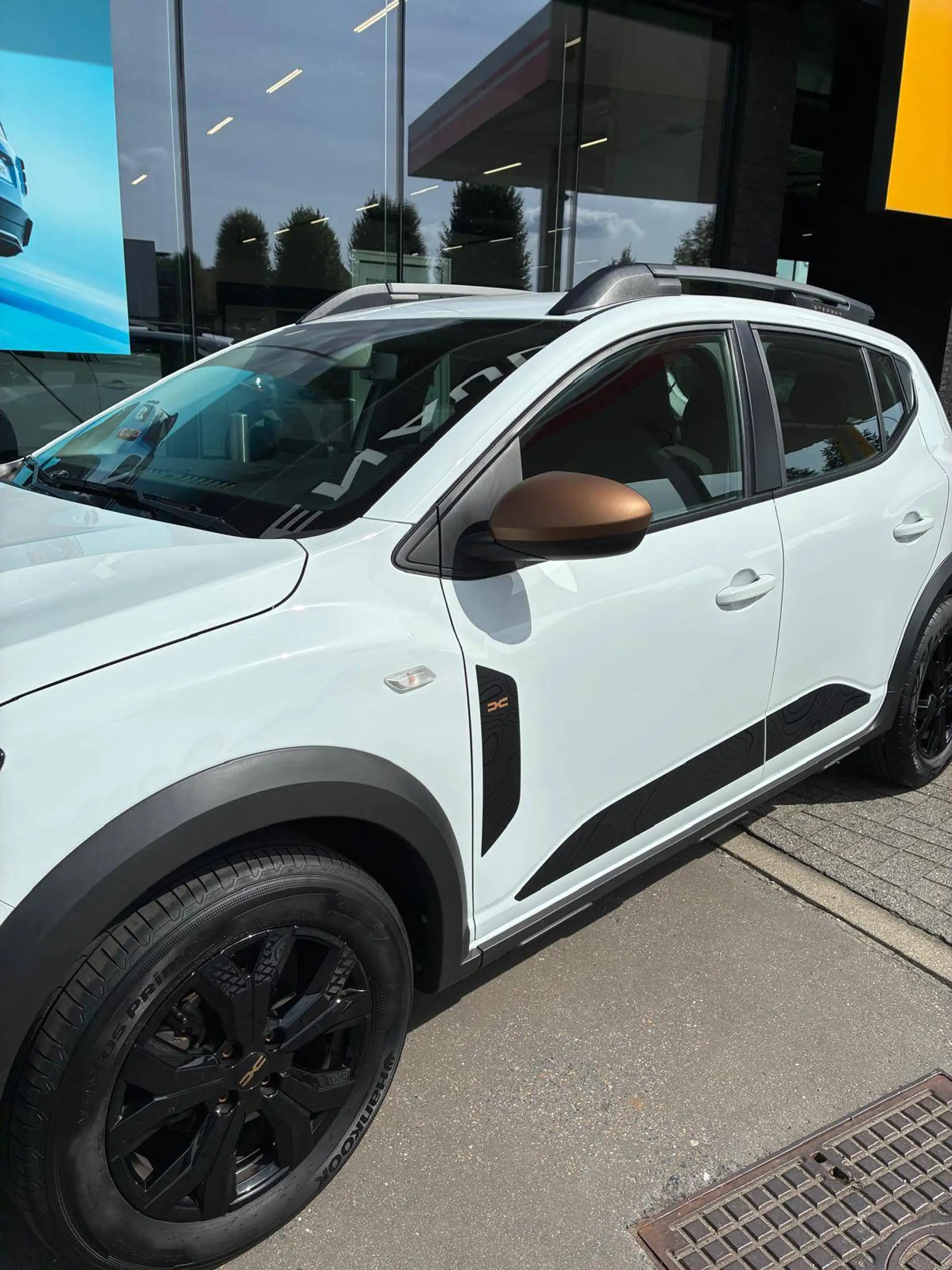 Dacia Sandero Sandero Stepway 1.0 TCe Extreme — photo 4