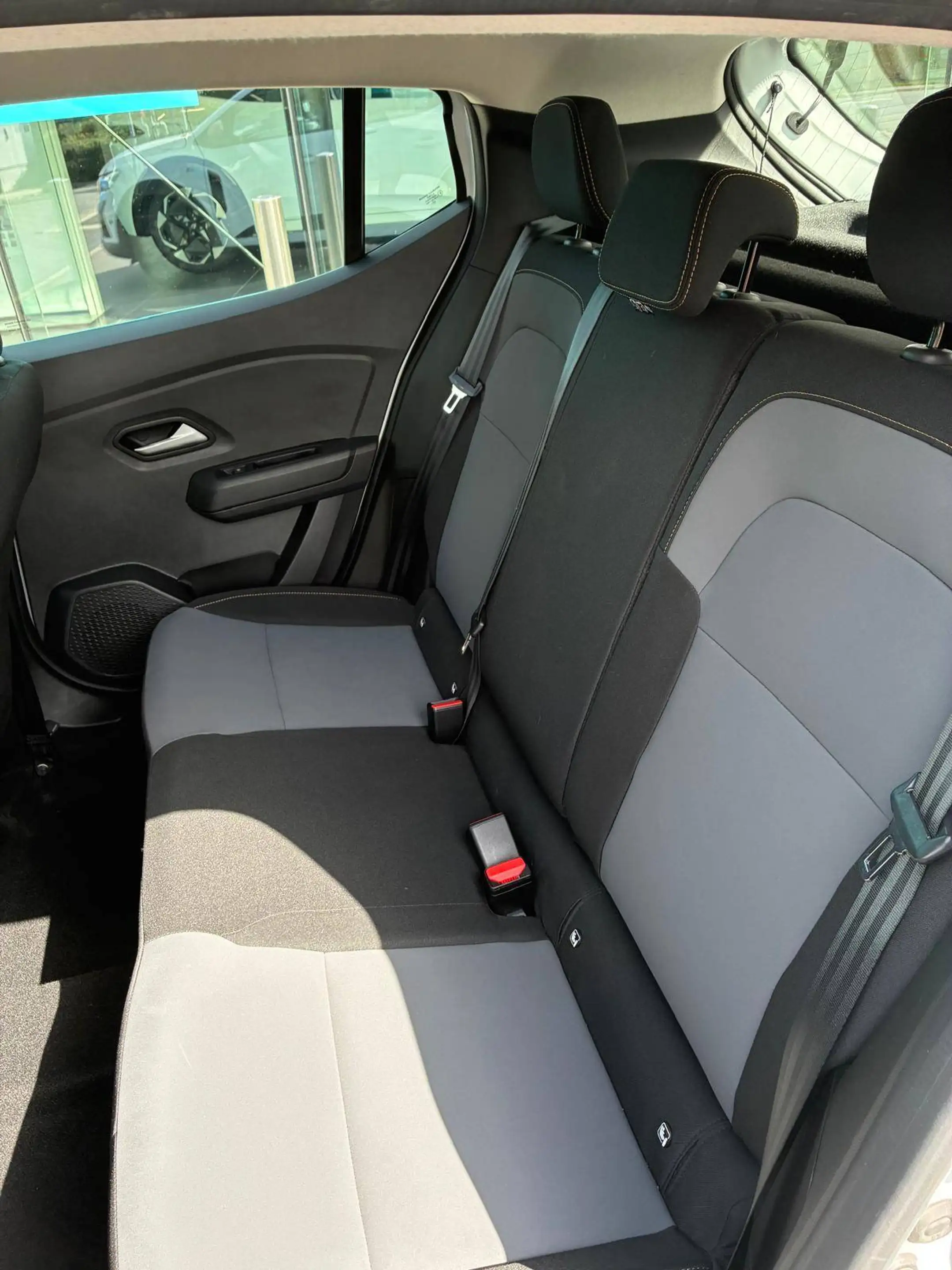 Dacia Sandero Sandero Stepway 1.0 TCe Extreme — photo 10