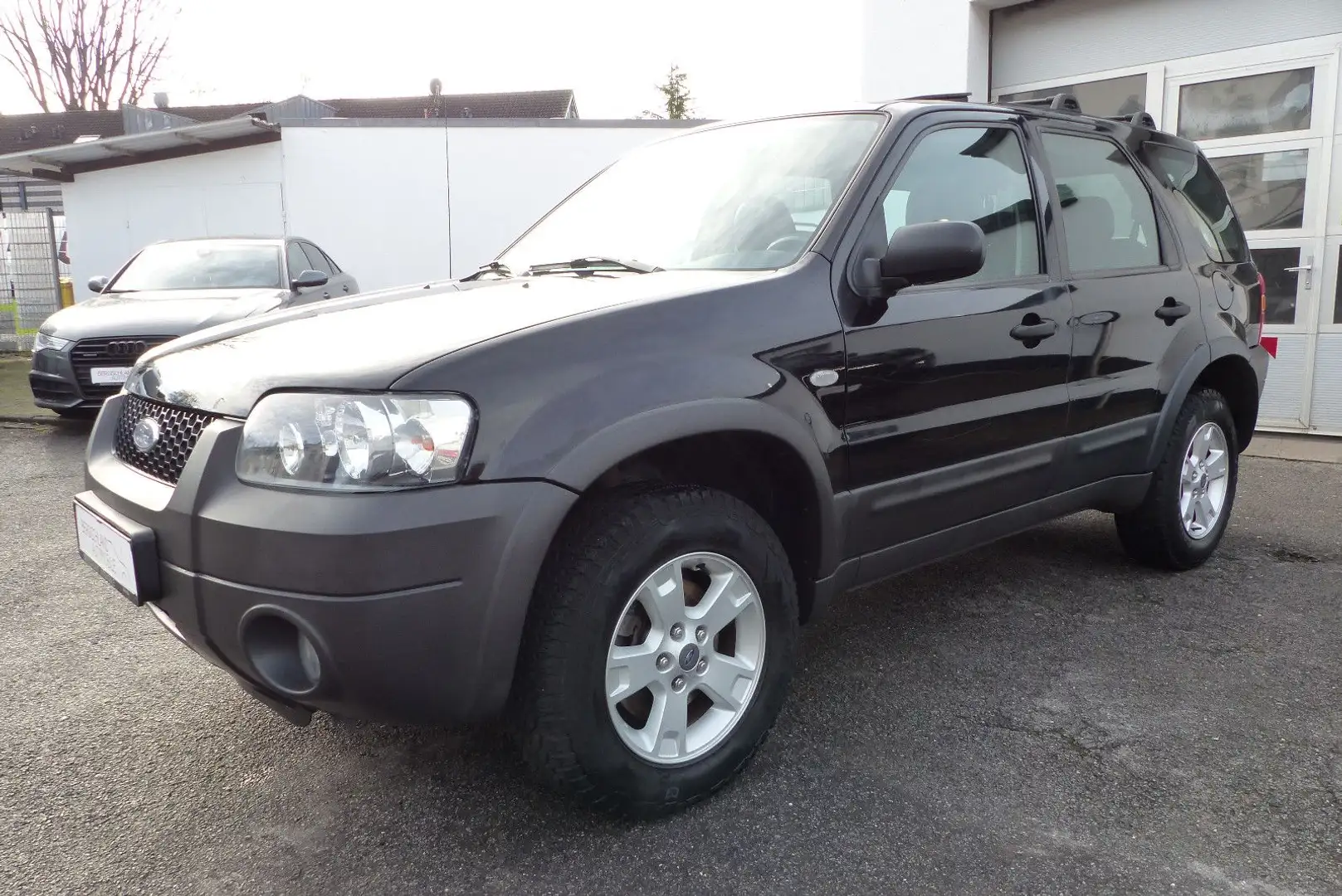 Ford Maverick 2,3 l Highclass, Leder, SD - 2