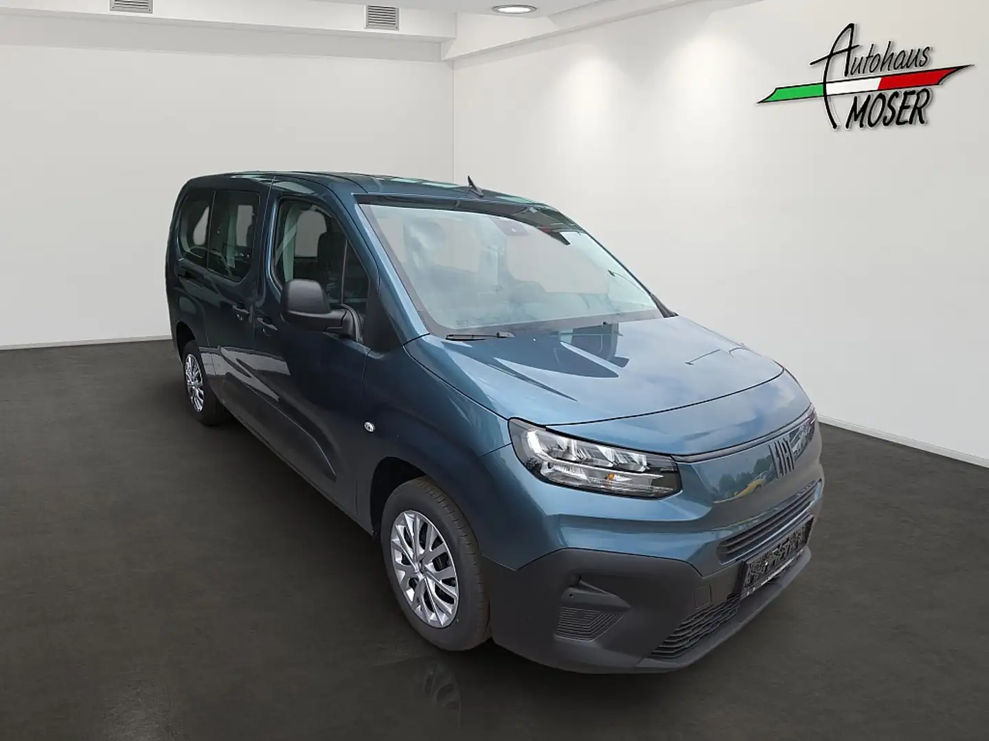 Fiat Doblo XL BlueHDi 130 S&S 6-Gang-Manuell Blau - 2