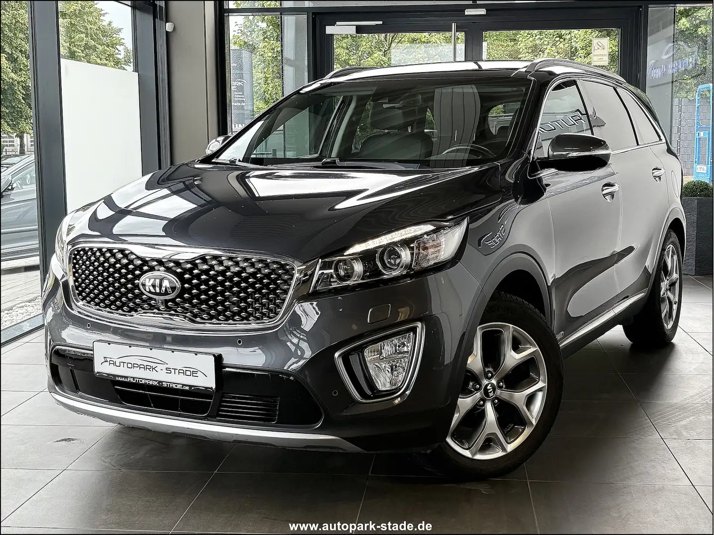 Kia Sorento Edition 7 4WD Pano Auto 7 Sitze VOLL Gris - 2