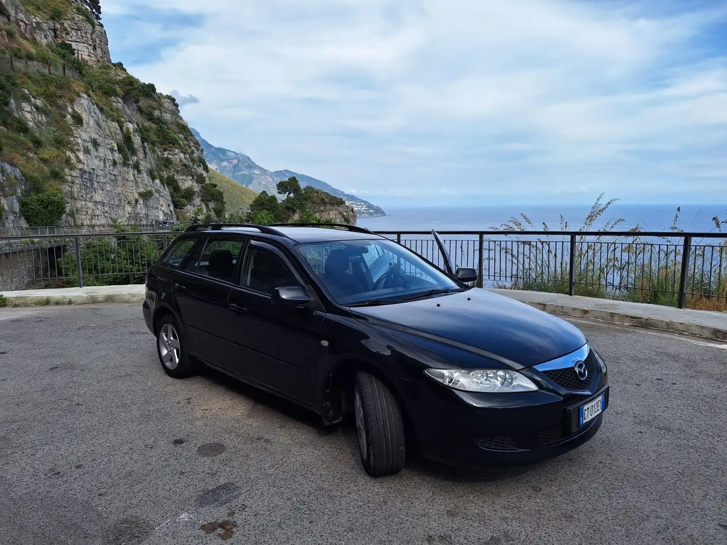 Mazda 6 6 I 2005 Wagon Wagon 2.0 cd Touring 136cv Nero - 2