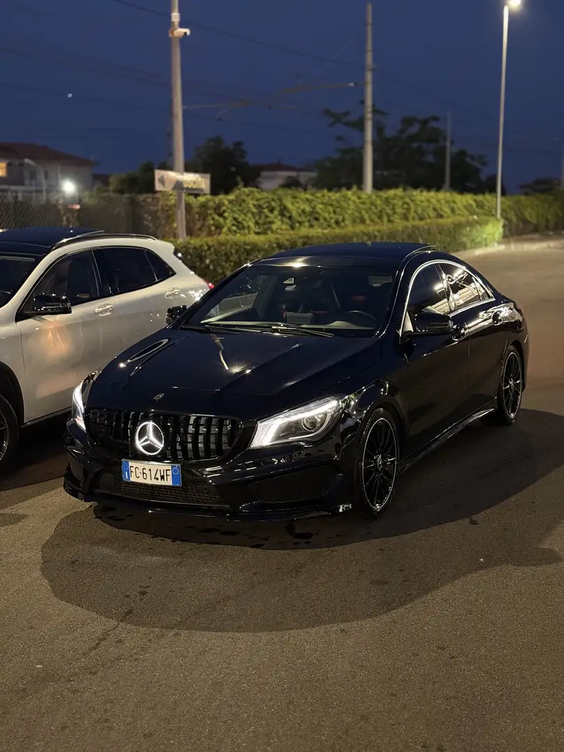 Mercedes-Benz CLA 200 D (cdi) PREMIUM AMG DARK NIGHT - 2
