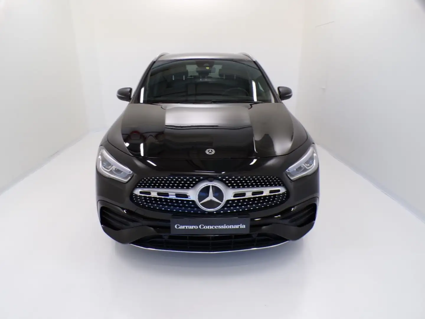 Mercedes-Benz GLA 200 - GLA 200 d Premium auto Schwarz - 2