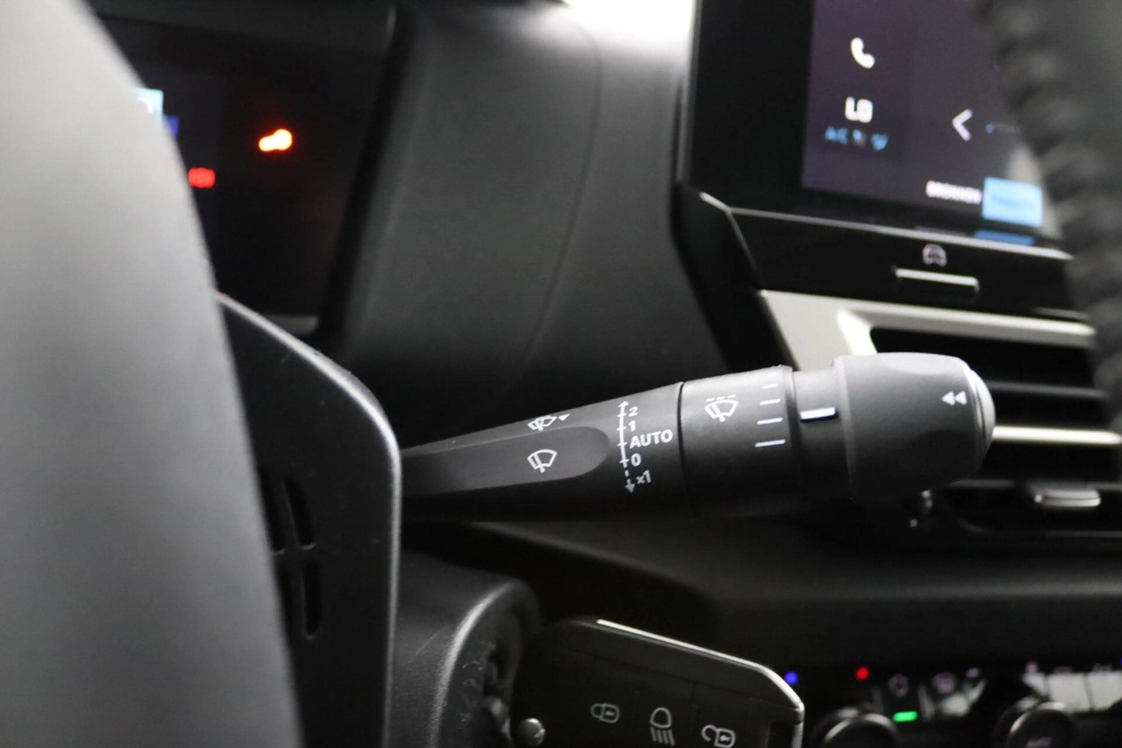 Citroen E-C4 Electric You 50 kWh — photo 24