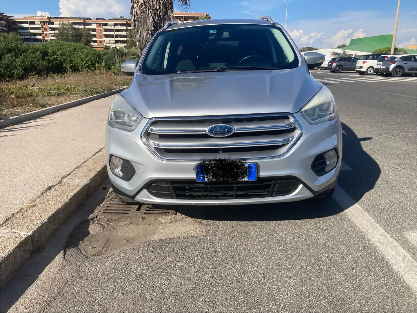 Ford Kuga 1.5 tdci Business s&s 2wd 120cv powershift - 2