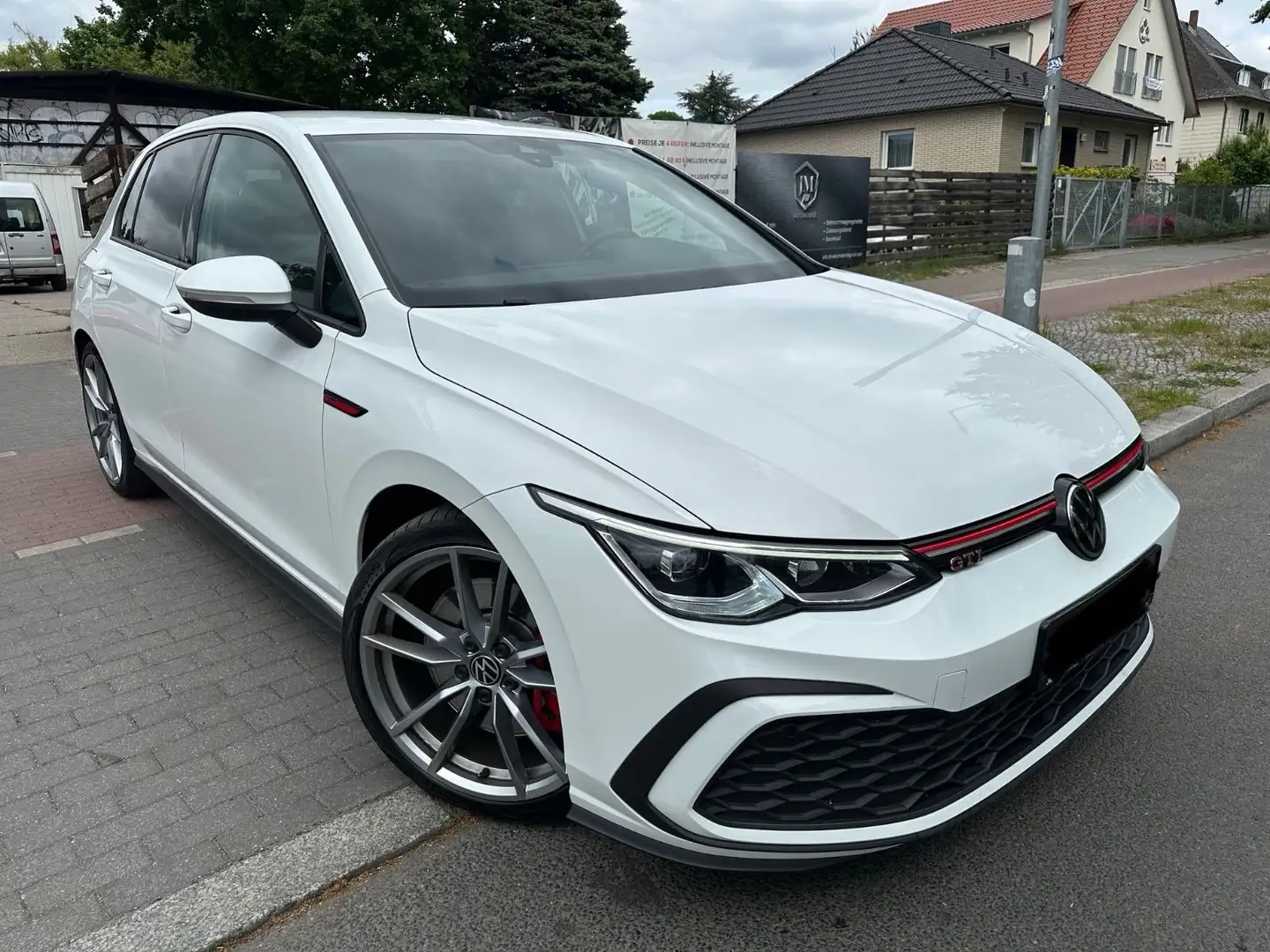 Volkswagen Golf GTI 2.0 tsi 245cv dsg Wit - 1