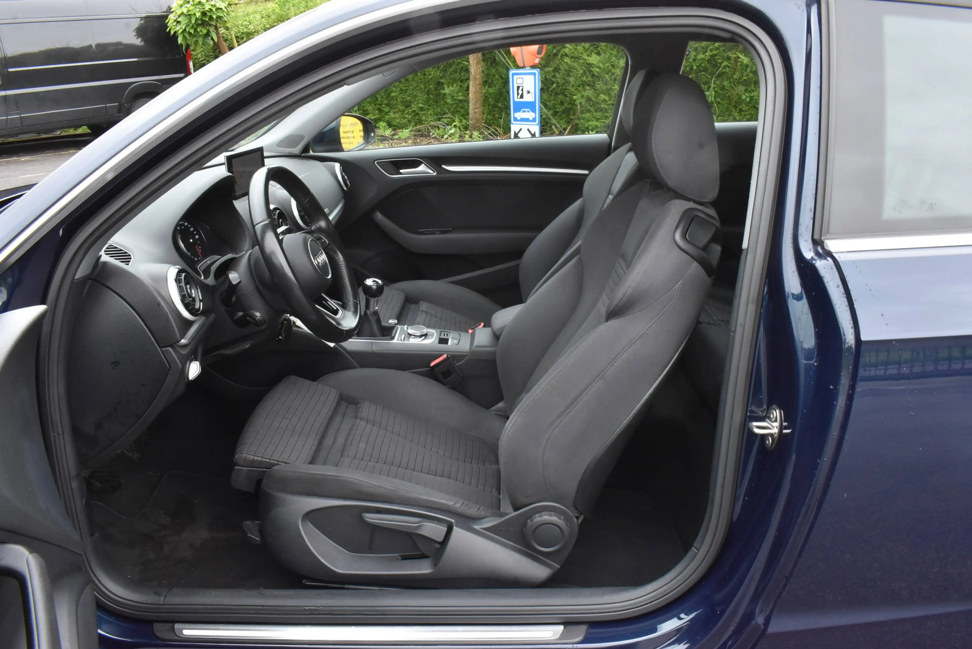 Audi A3 1.6 TDi Design Pack Sport Xenon ***12M GARANTIE*** — photo 8