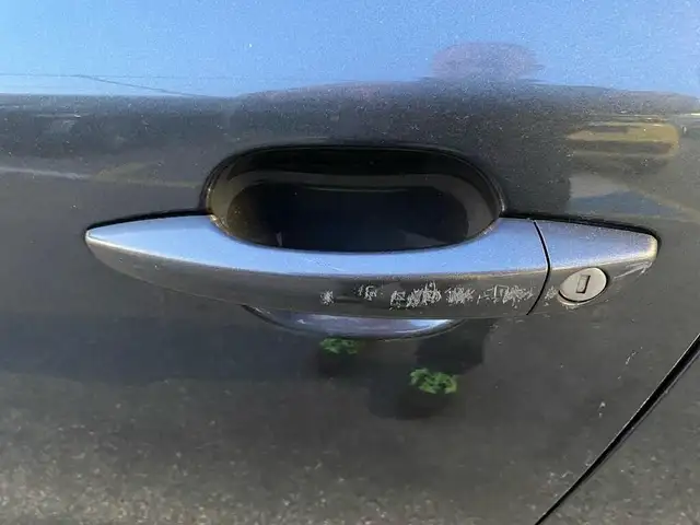 Peugeot 2008 view 14