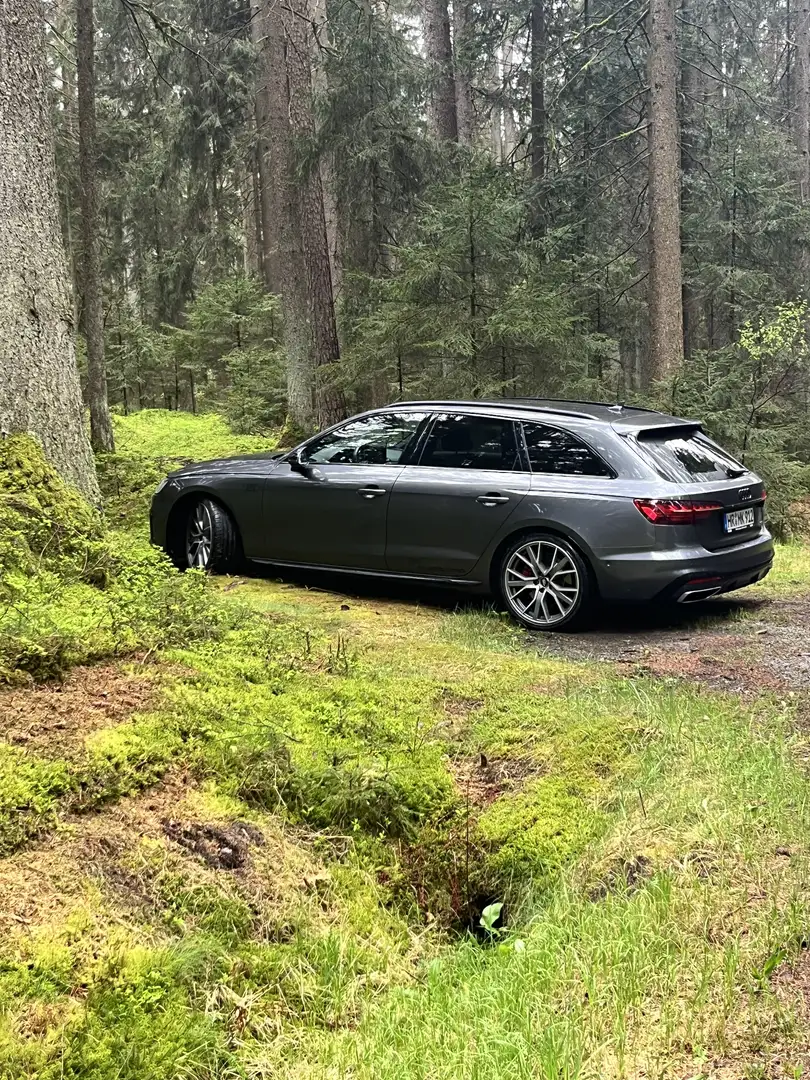 Audi A4 Avant 45 TFSI quattro S tronic edition one - 2