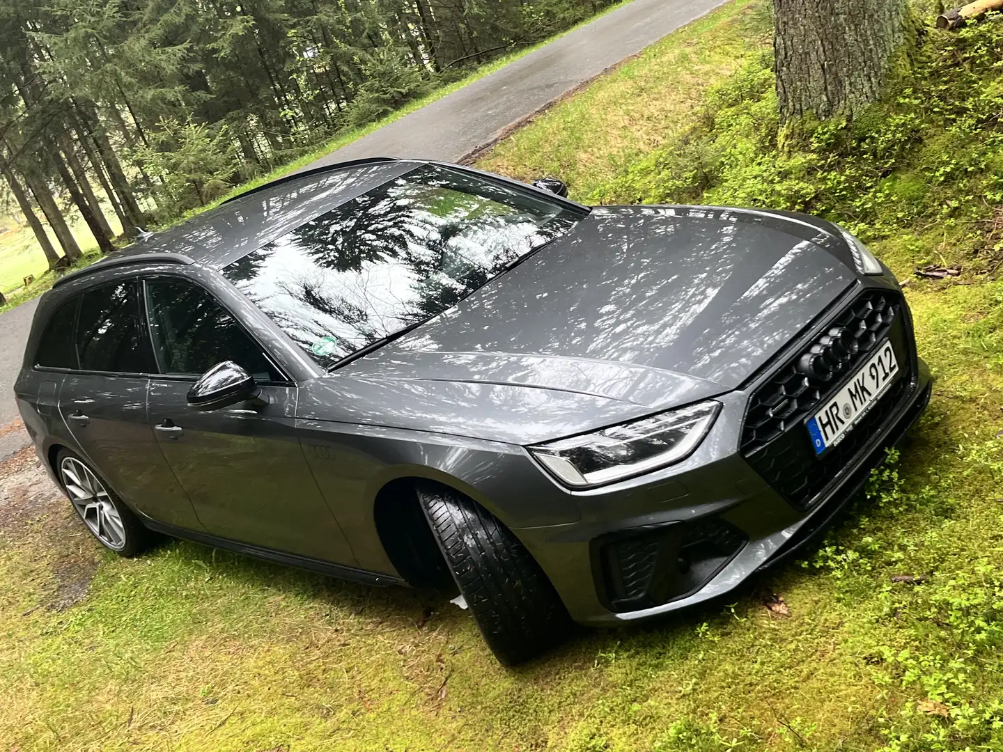 Audi A4 Avant 45 TFSI quattro S tronic edition one - 1