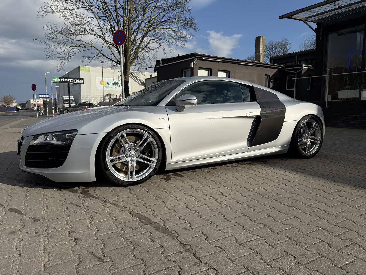 Audi R8 5.2 FSI quattro - V10 R-Tronic - Coupe - Carbon Silber - 2