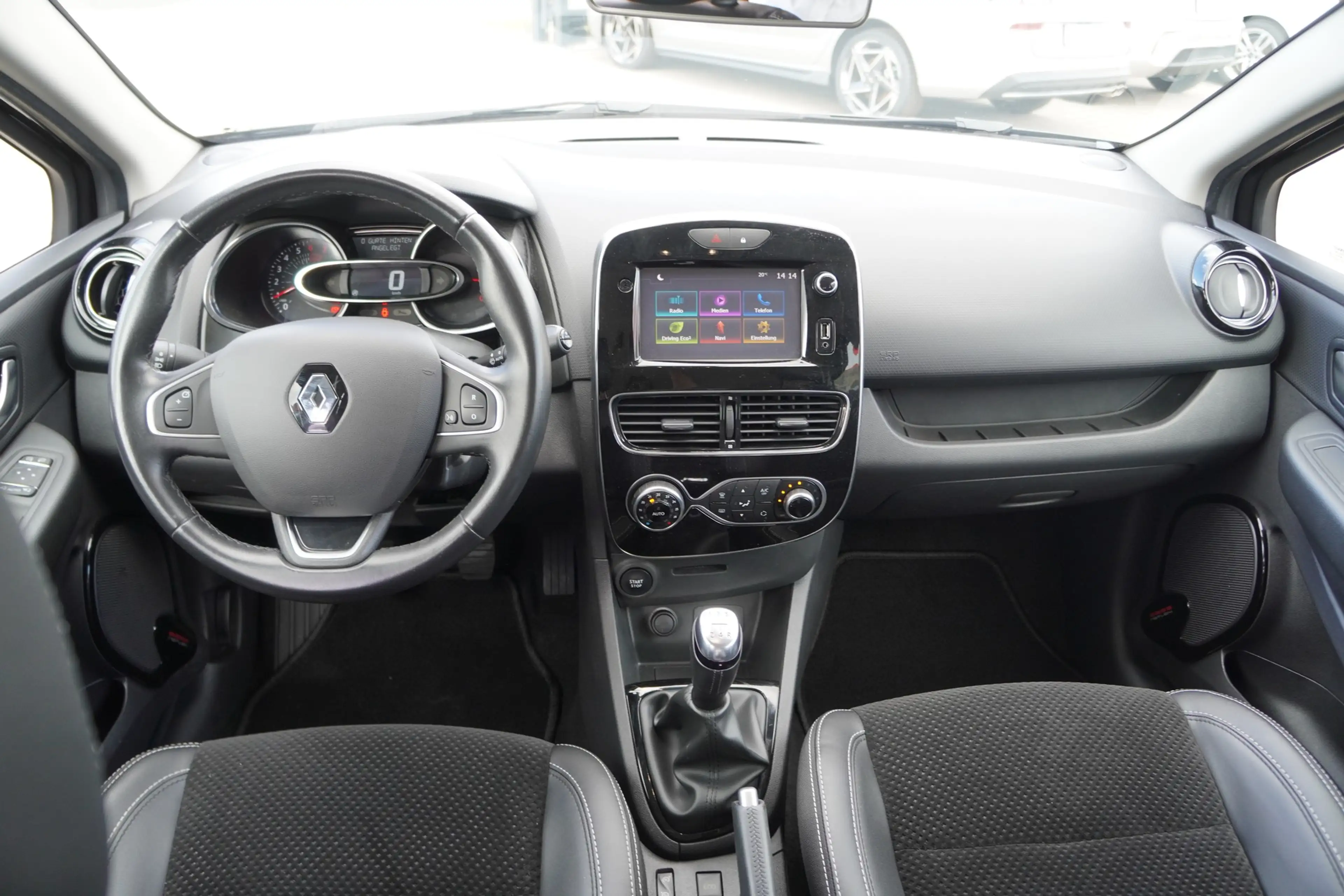 Renault Clio Grandtour 0.9 TCE Limited LED Navi Tempomat — photo 13