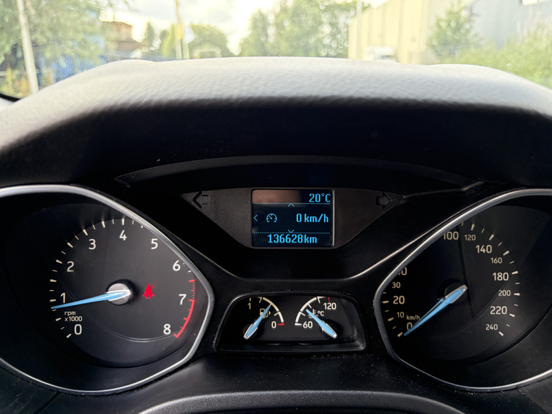 Ford Focus 1.0 Titanium Edition / ST-LINE / AIRCO / 136dkm! — photo 11