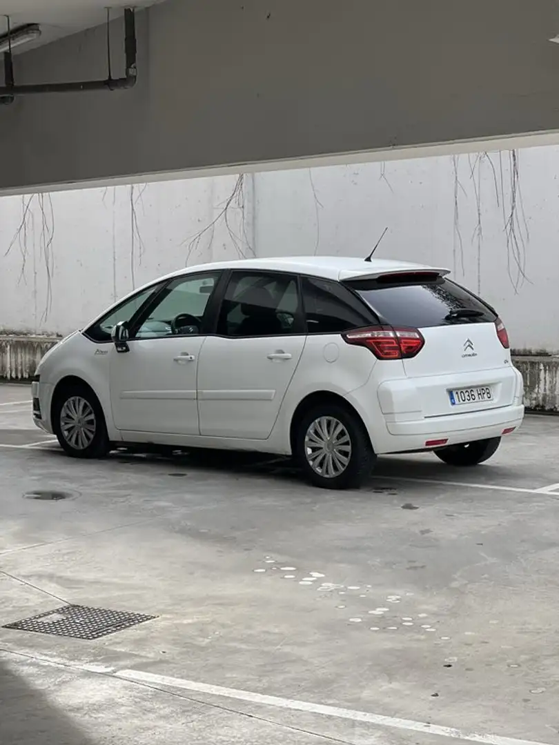 Citroen C4 Aircross Citroën Picasso 1.6 HDi 110cv Seduction Bílá - 2