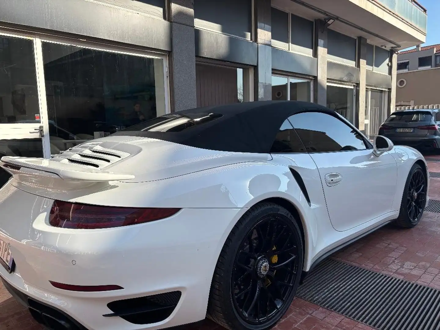 Porsche 911 911  991 Cabrio 3.8 Turbo S 560cv - Uff. Italiana Bianco - 1