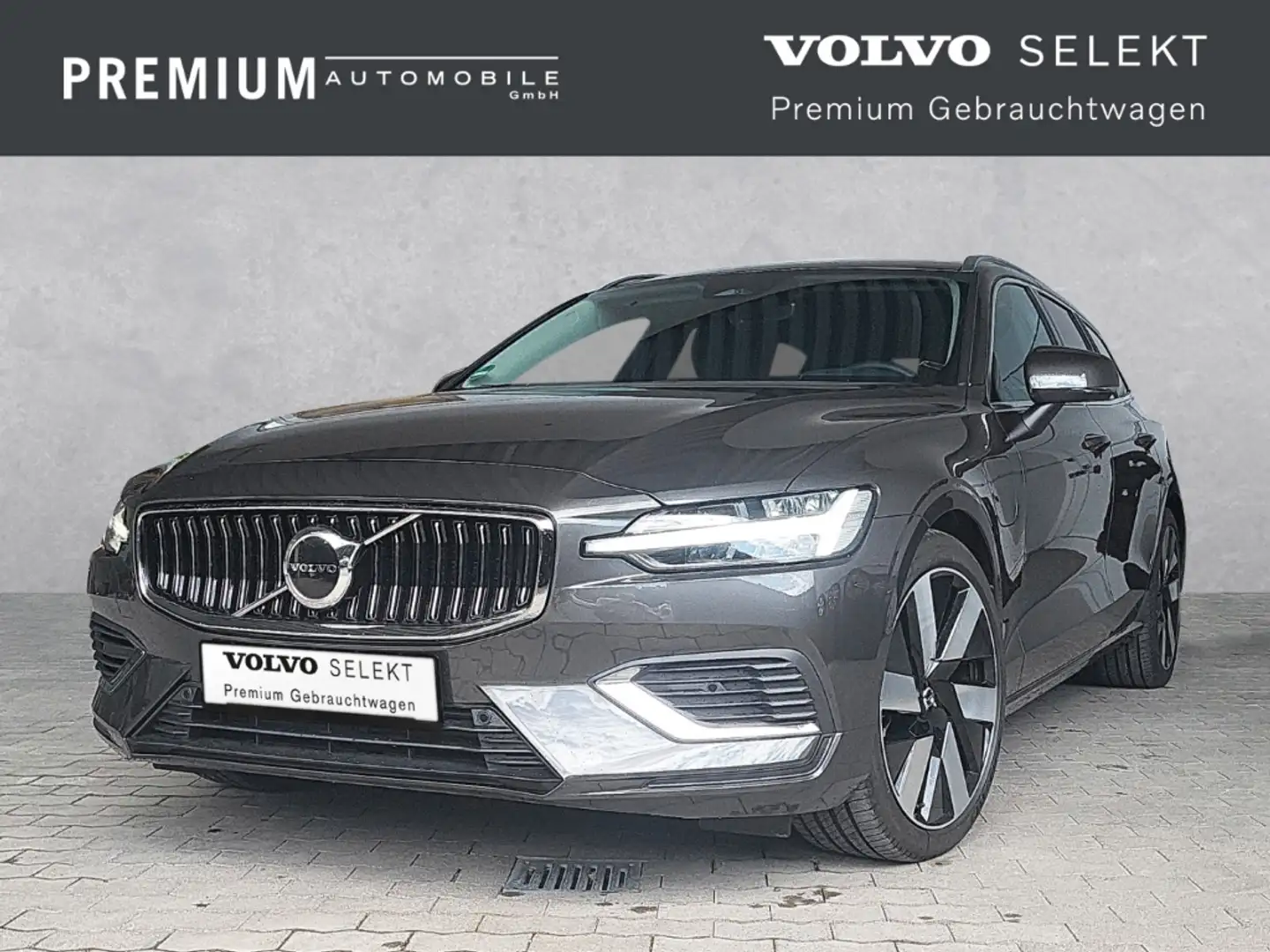 Volvo V60 Recharge Plug-In Hybrid AWD T6 Winter-Paket DAB+ Grau - 1
