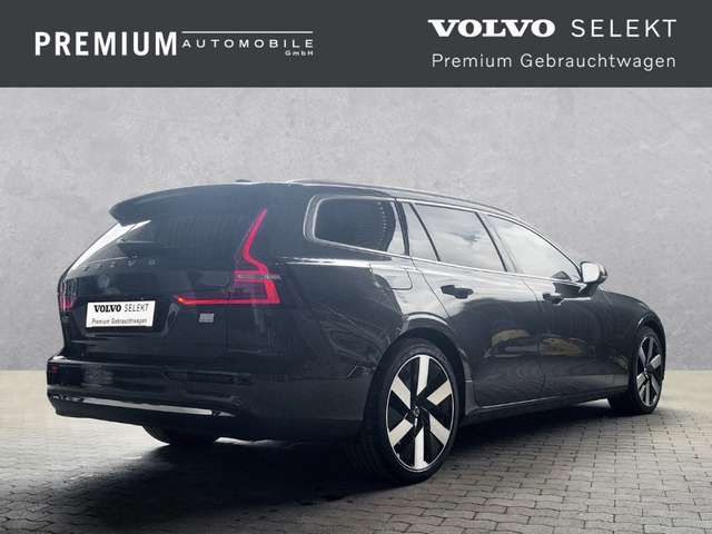 Volvo V60 Kombi Core Recharge Plug-In Hybrid AWD T6 Winter-P