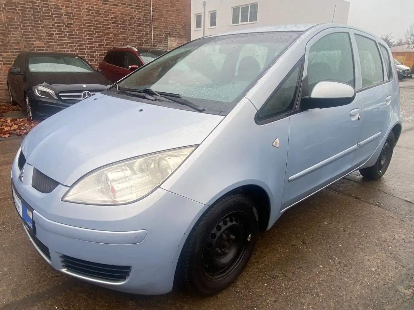 Mitsubishi Colt CZ3 1.3 Invite Klima+Winterräder+5-trg.+Alu Blau - 1