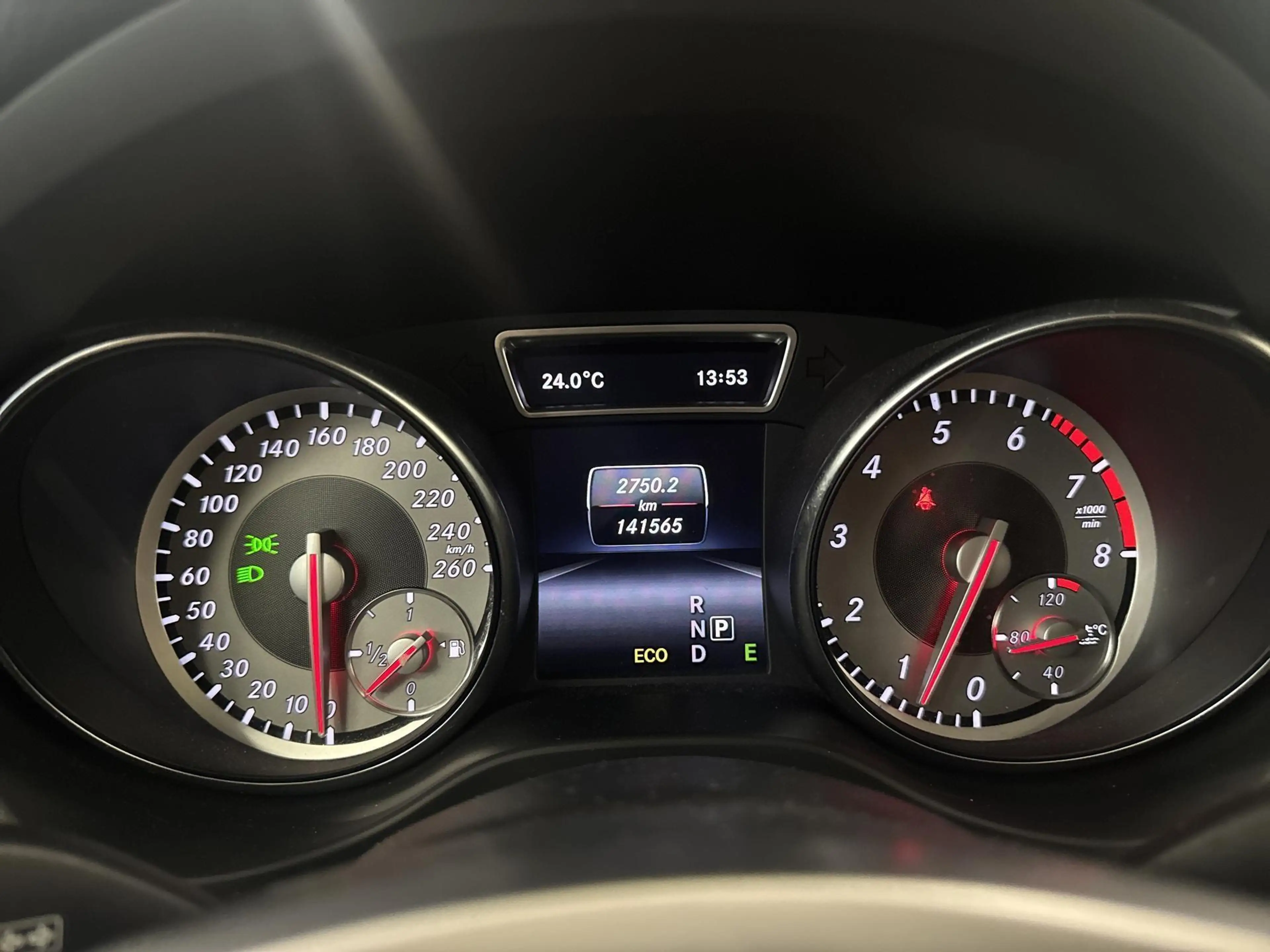 Mercedes-Benz GLA 250 4Matic Edition 1 | Achteruitrijcamera | Navigaties — photo 15
