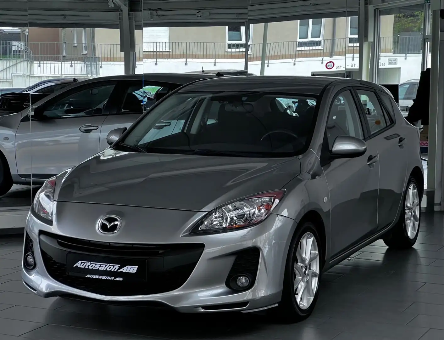 Mazda 3 Lim. Edition "SITZHEIZUNG TEMPOMAT" Grau - 2