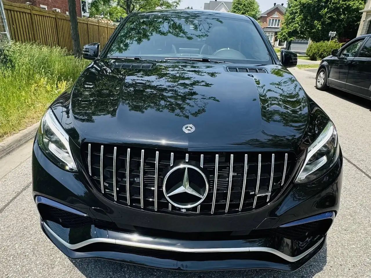 Mercedes-Benz GLE снимка Mercedes-Benz GLE