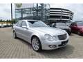 Mercedes-Benz E 230 Avantgarde Sportpaket 1.Hand top gepflegt Argintiu - thumbnail 1