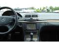 Mercedes-Benz E 230 Avantgarde Sportpaket 1.Hand top gepflegt Argintiu - thumbnail 6