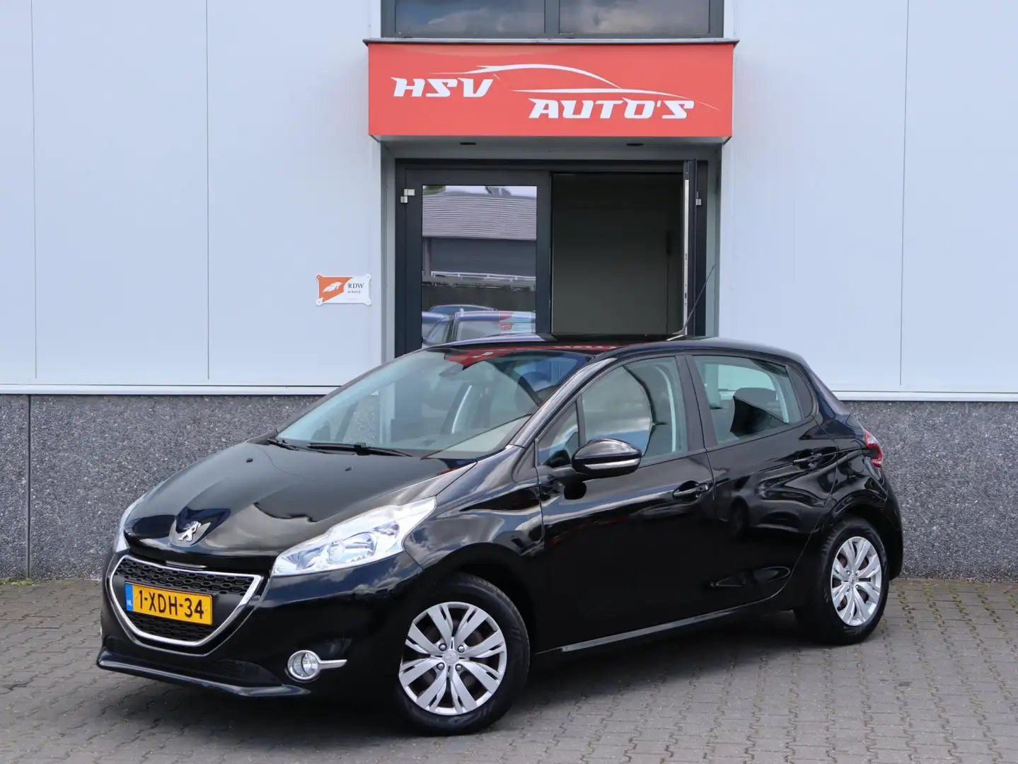 Peugeot 208 1.2 VTi Envy navi 4-deurs org NL Zwart - 1