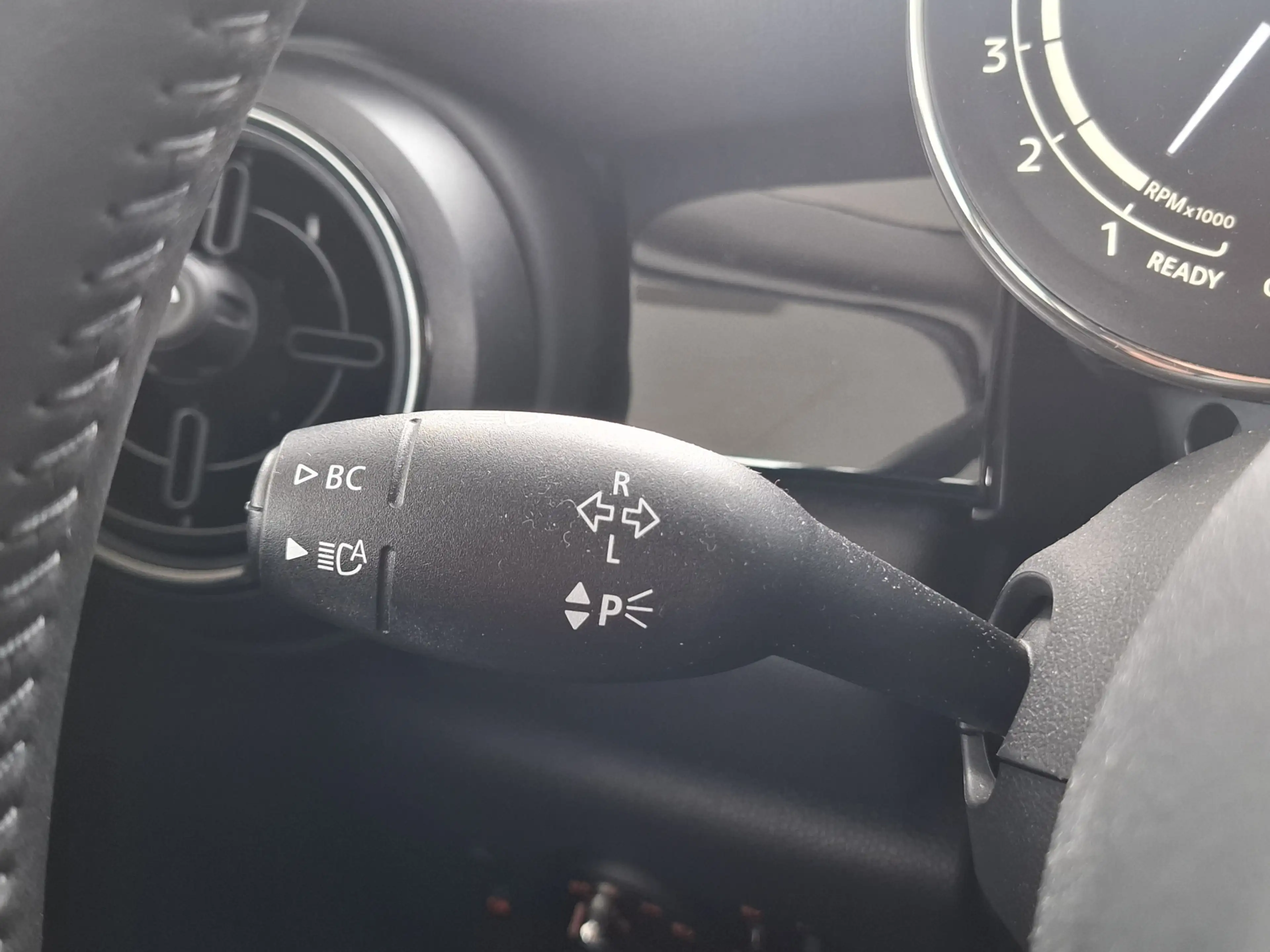MINI John Cooper Works 3-Deurs 1.5 Cooper | Navigatie | LMV 18" | Voorsto — photo 29