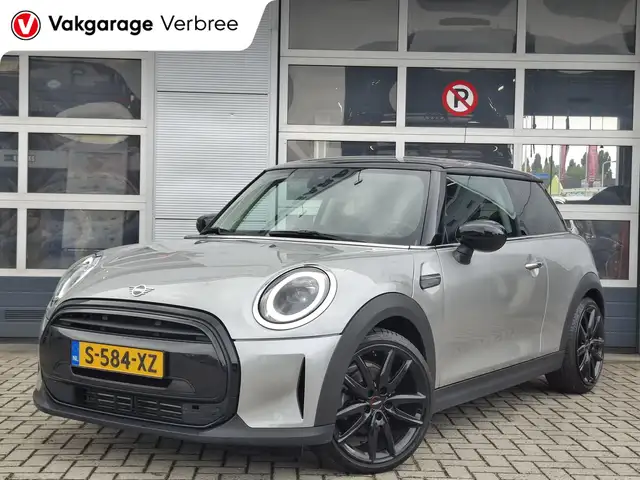 MINI John Cooper Works 3-Deurs 1.5 Cooper | Navigatie | LMV 18" | Voorsto