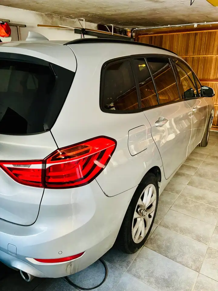 BMW 216