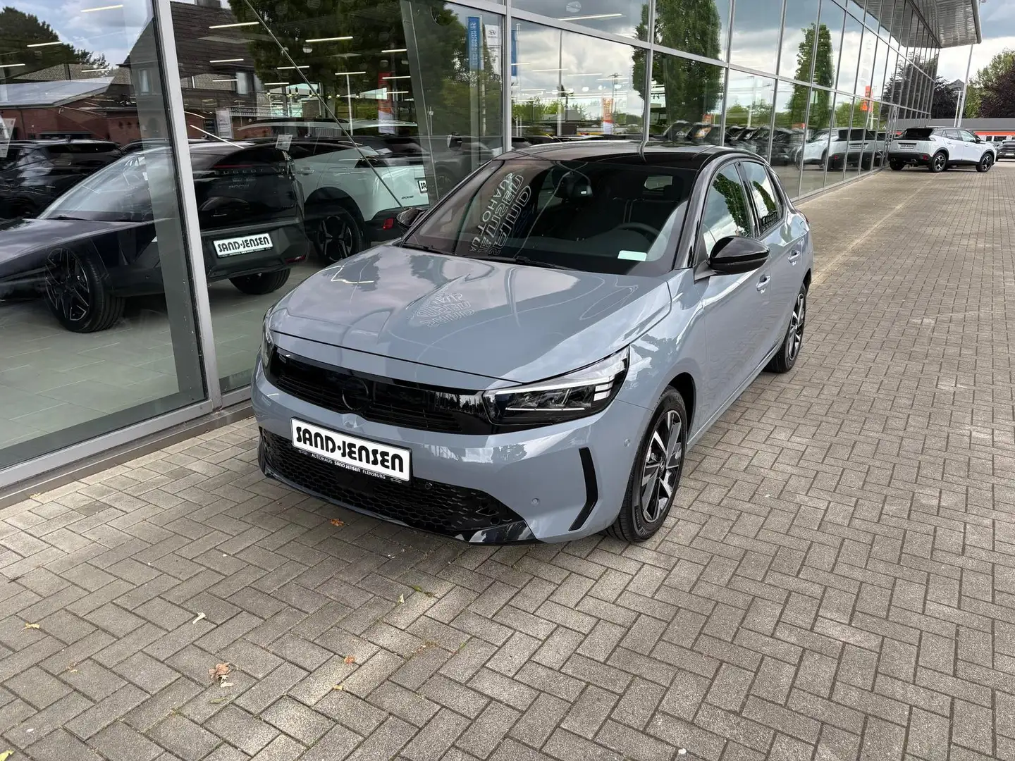 Opel Corsa 1.2 PT GS LED Totw Kamera 16" Carplay Temp Grey - 2