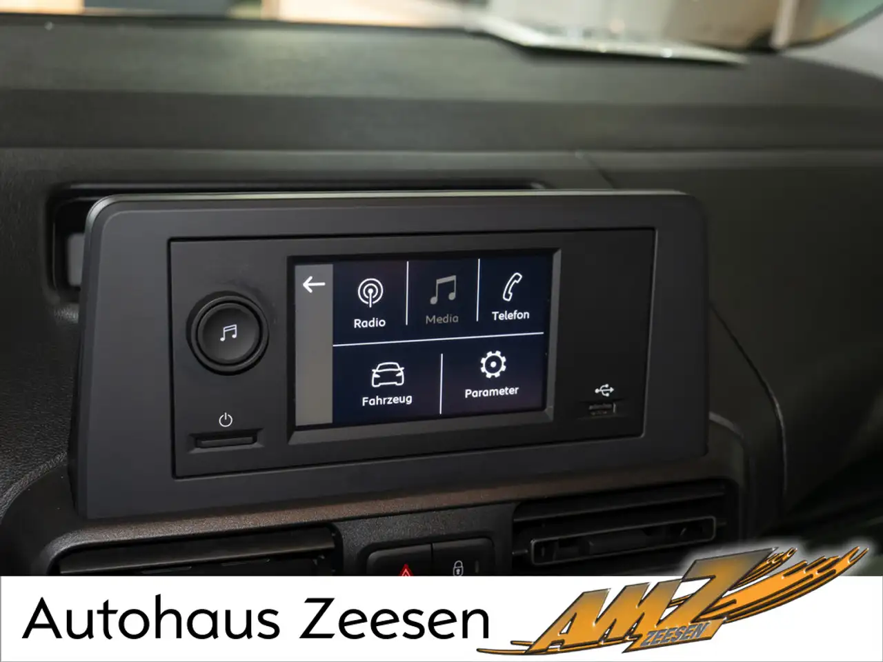Citroen Berlingo ë- M 136 Feel KLIMA PDC 10