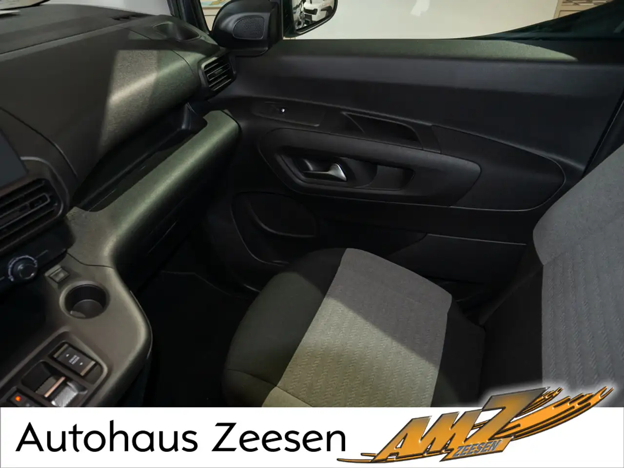 Citroen Berlingo ë- M 136 Feel KLIMA PDC 12