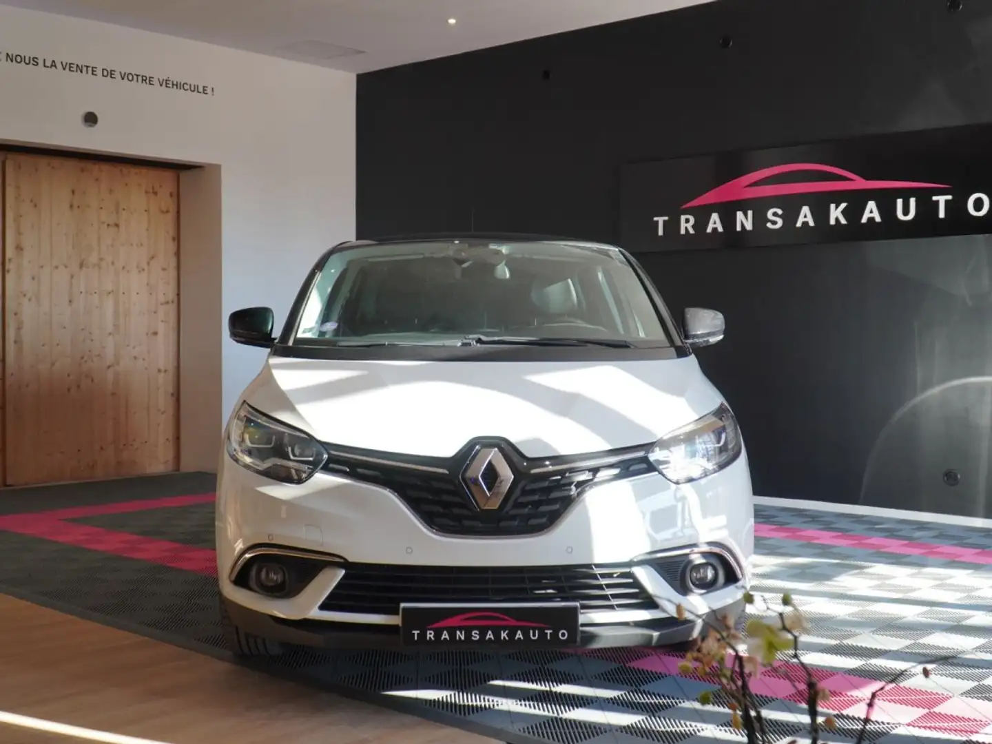 Renault Scenic IV TCe 140 Energy EDC Intens Wit - 2
