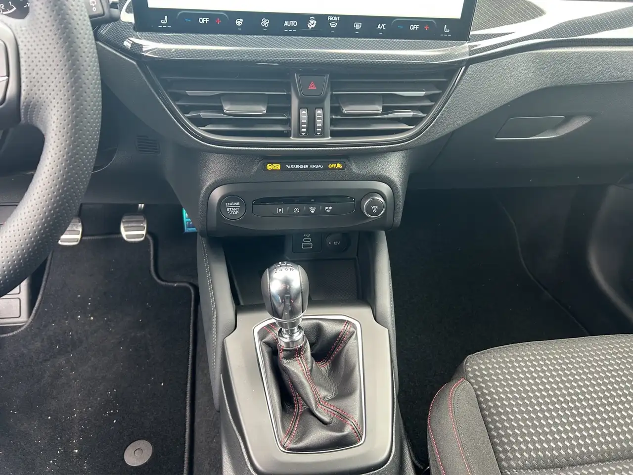 Ford Focus Ford Focus Turnier Ecoboost ST-Line 11