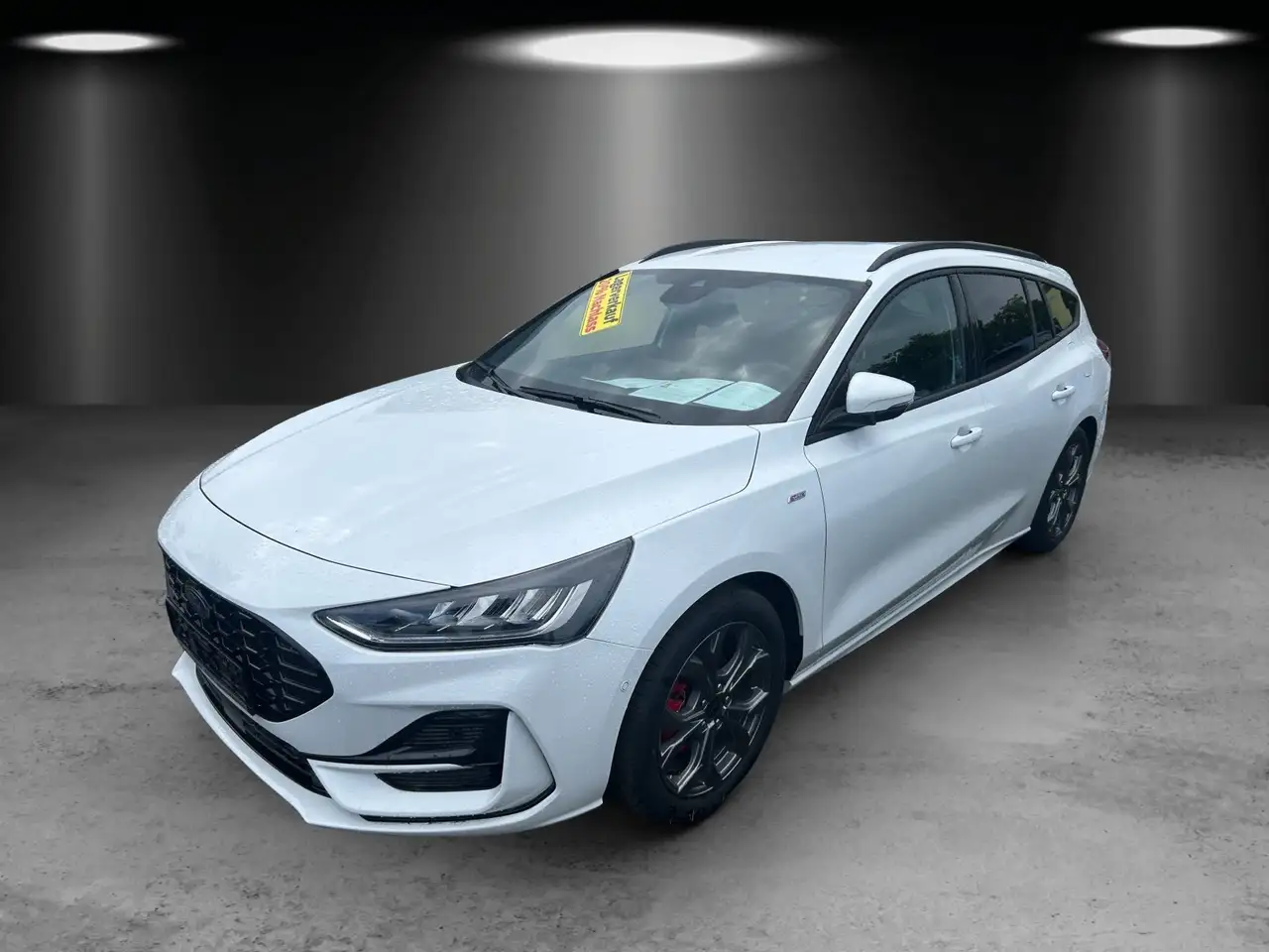 Ford Focus Ford Focus Turnier Ecoboost ST-Line 2