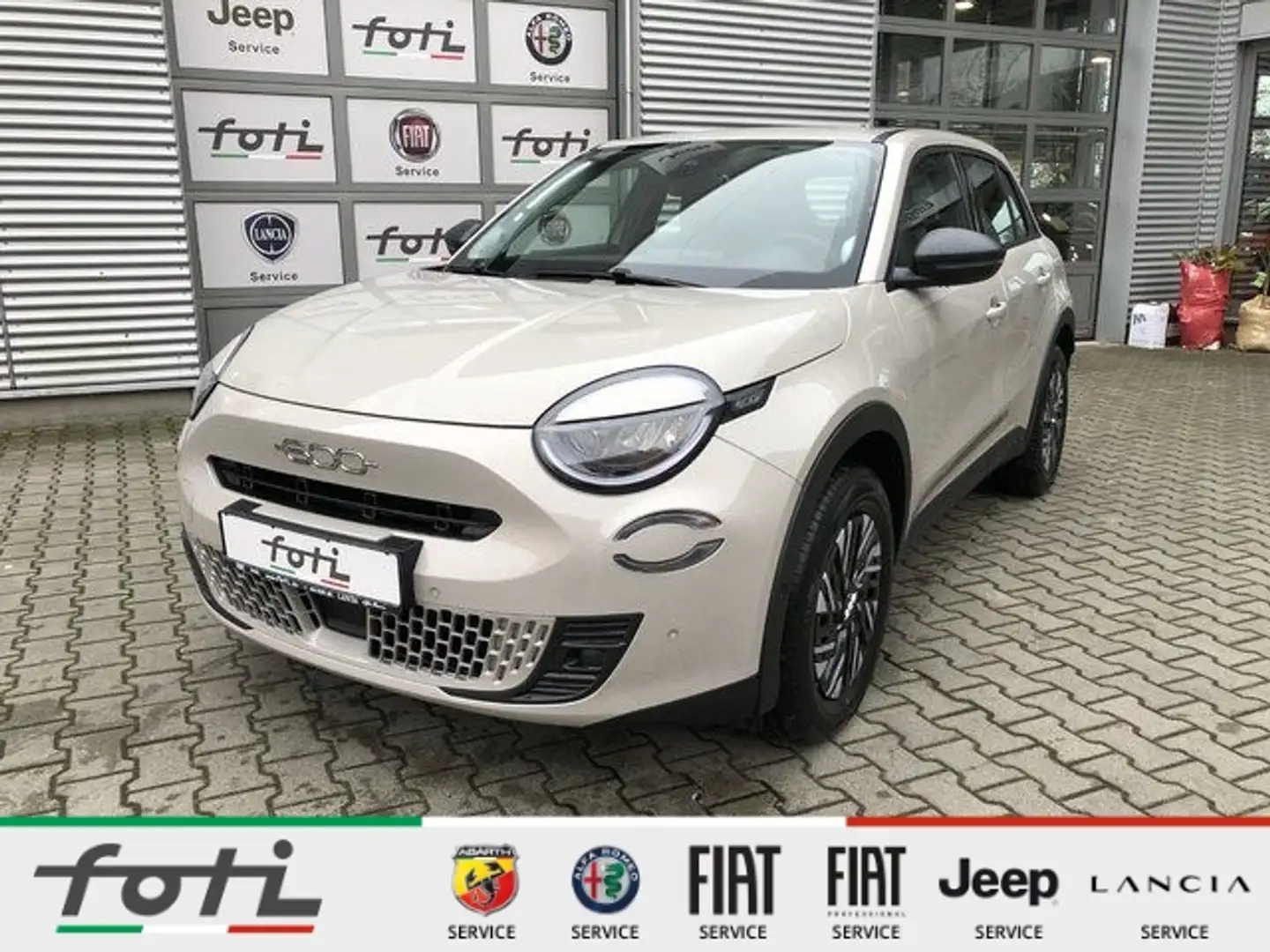 Fiat 600 Hybrid 1.2 100 PS Automatik+Kamera Beige - 2