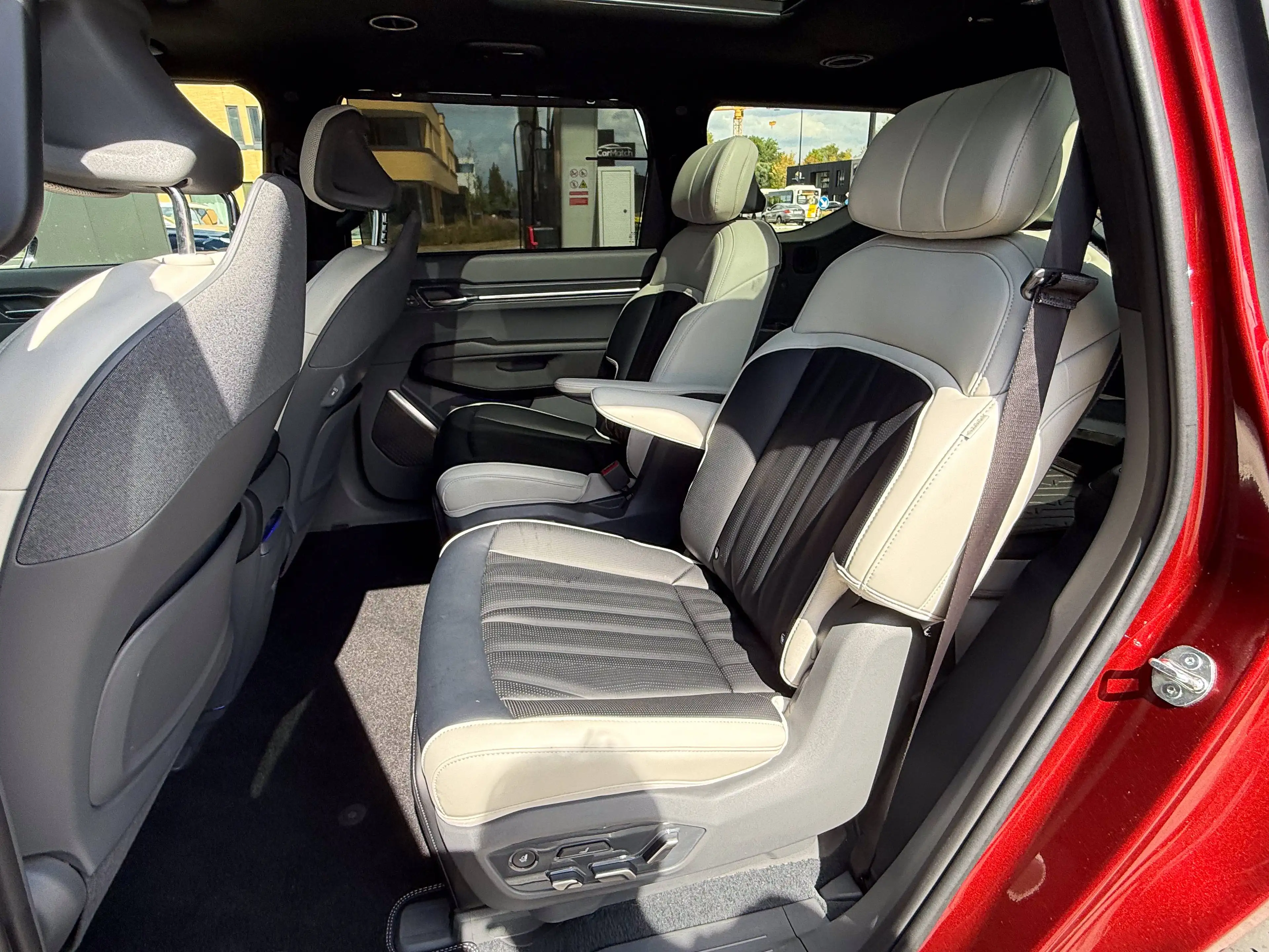 Kia EV9 000718 — photo 12