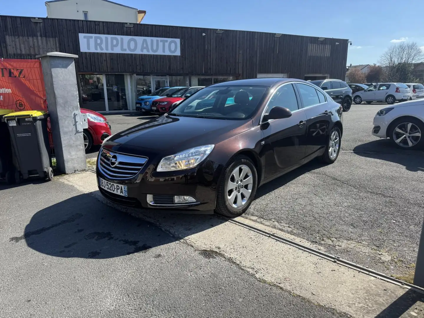 Opel Insignia 2.0 CDTI FAP EcoFlex - 130 Edition + Clim Rosso - 1