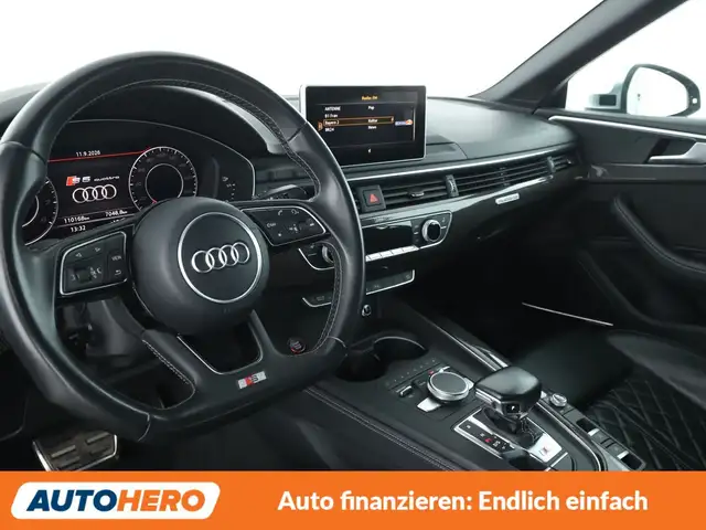 Audi S5 view 11