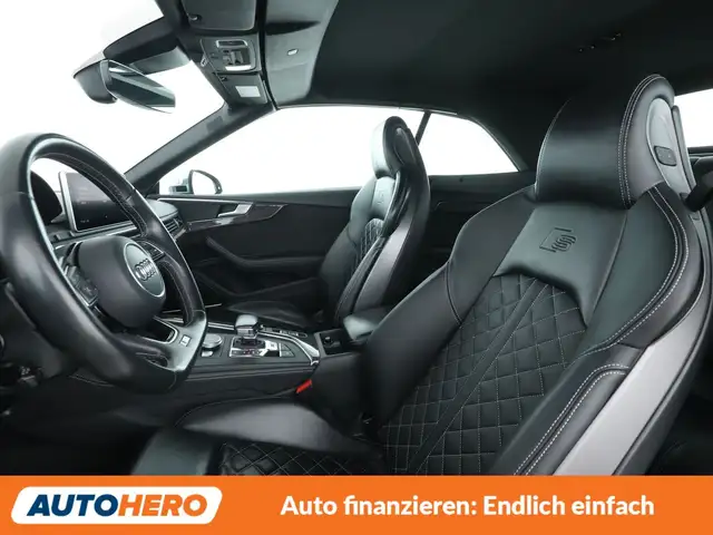 Audi S5 view 10