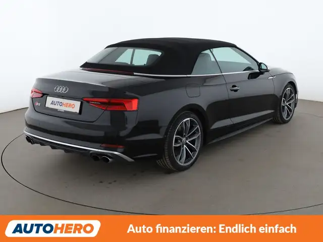 Audi S5 view 6