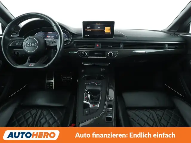 Audi S5 view 12