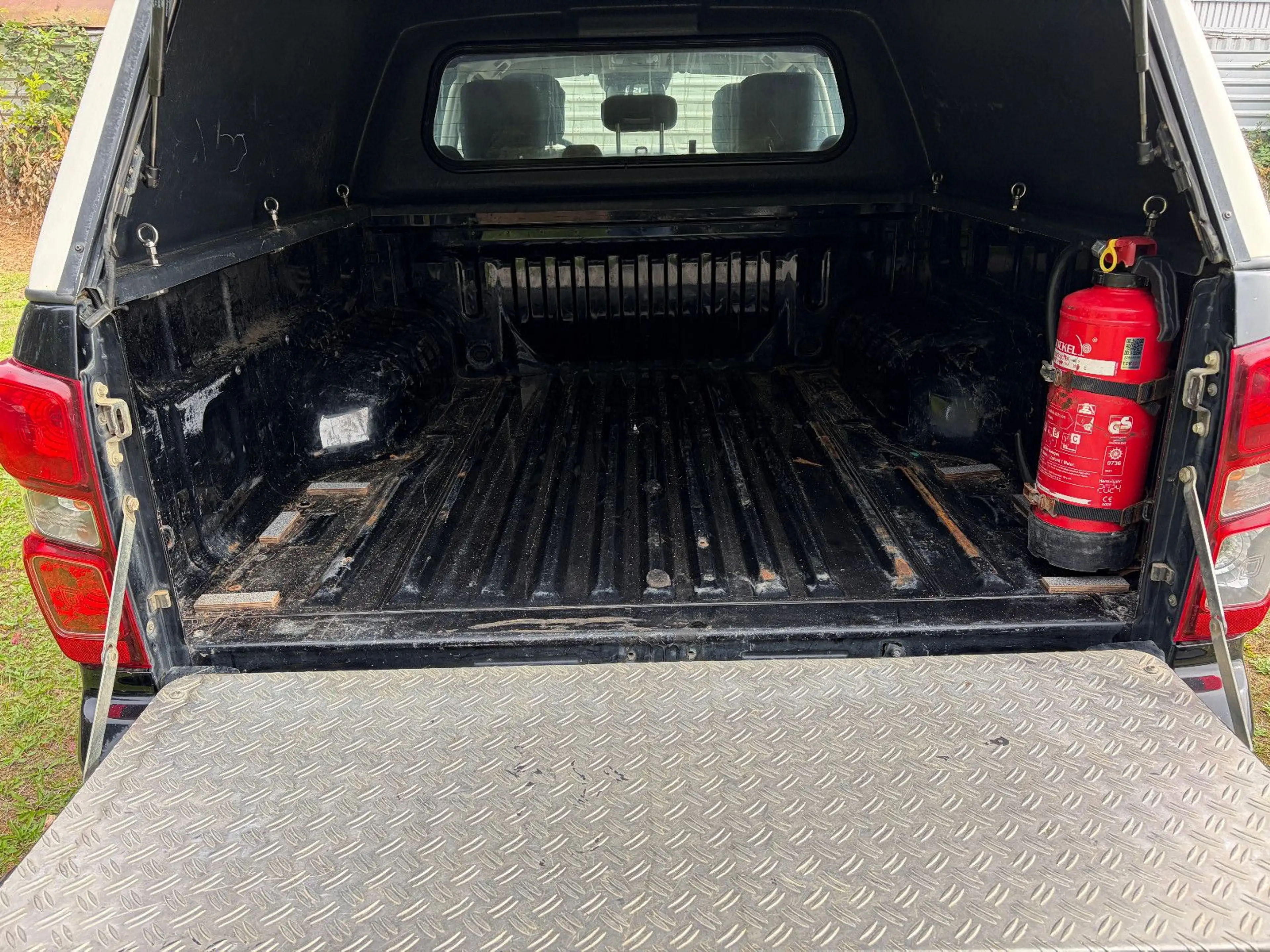 Isuzu D-Max LS Doka Automatik Hardtop — photo 7